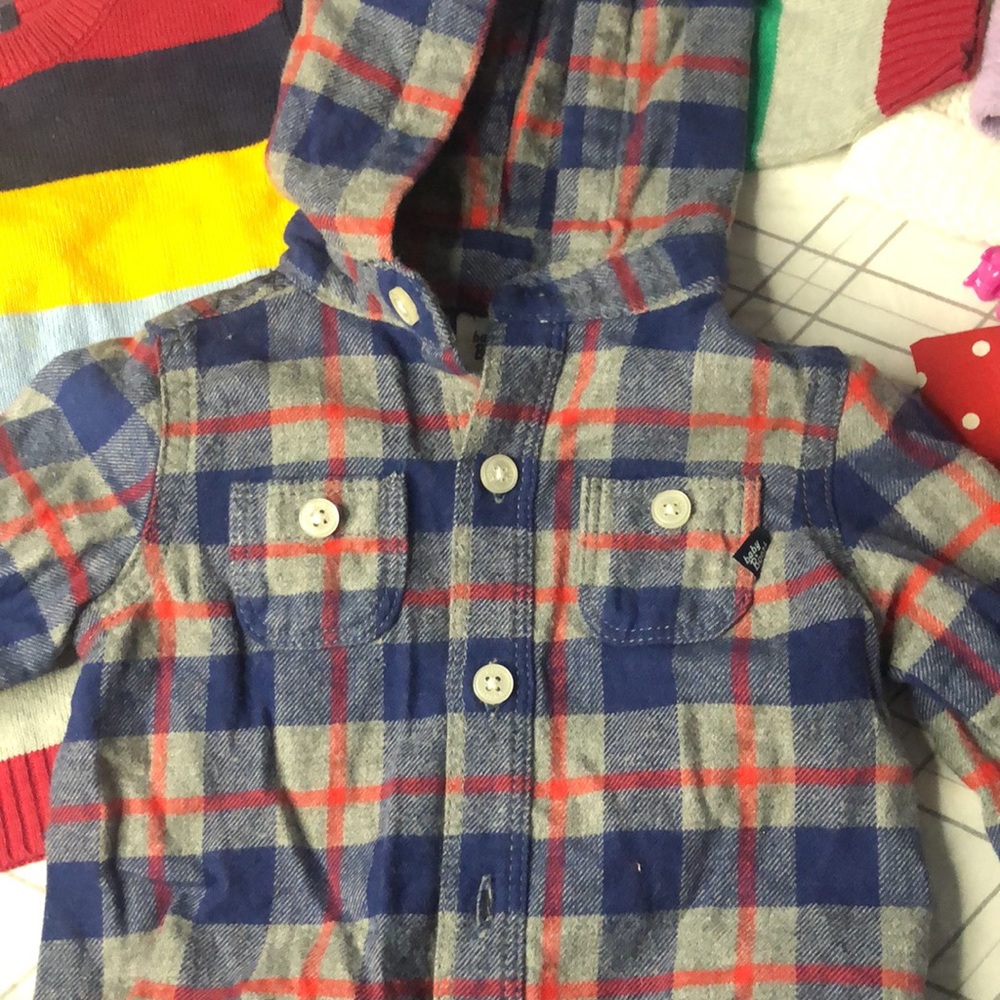 Bundle 3 boy 9-12month tops - Picture 3 of 11